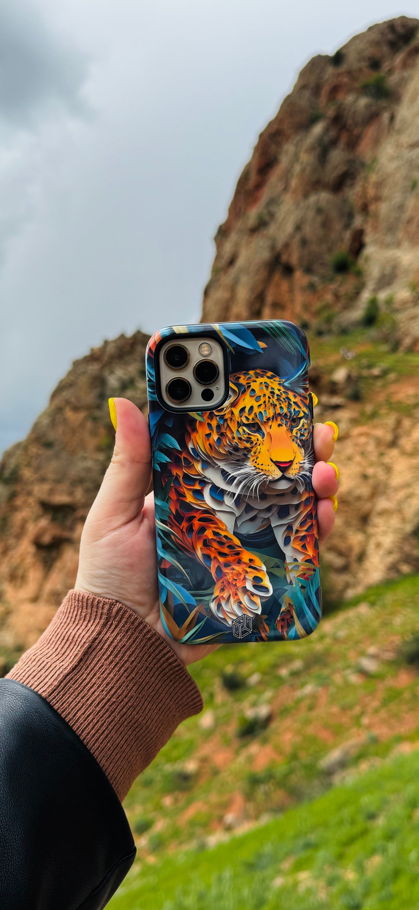 Savage Paws - iPhone Hülle - Schild